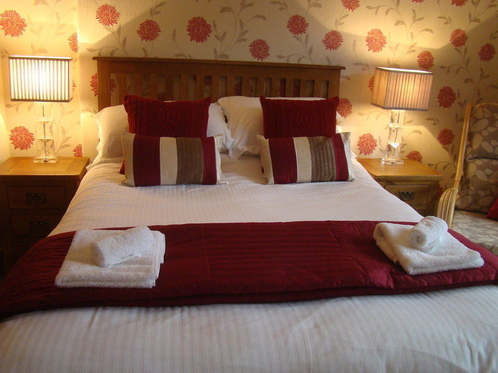 Pine Lodge Линтън Екстериор снимка